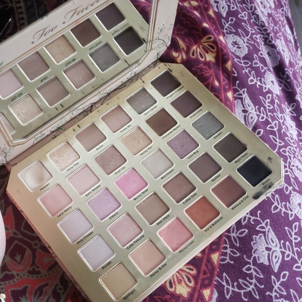 Too faced natural love pallet